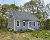 Cape-style house at 22 Tanbark Road Marstons Mills