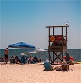 Lifeguard stand on Harding's Beach